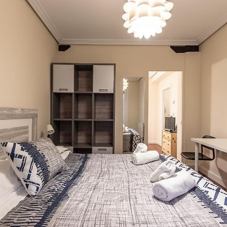 Apartamento Centrico Casco Viejo Bilbao Ngoại thất bức ảnh