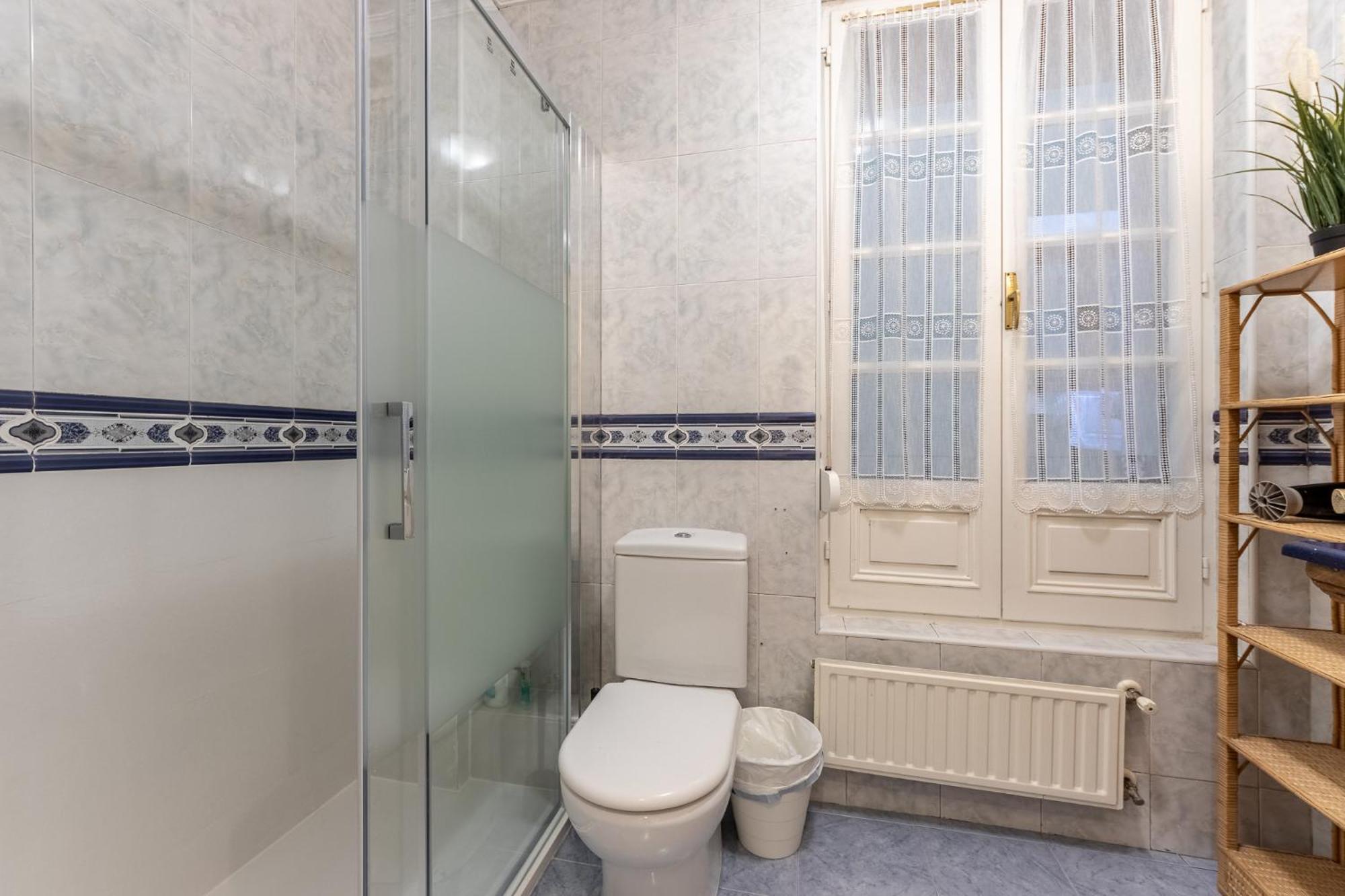 Apartamento Centrico Casco Viejo Bilbao Ngoại thất bức ảnh