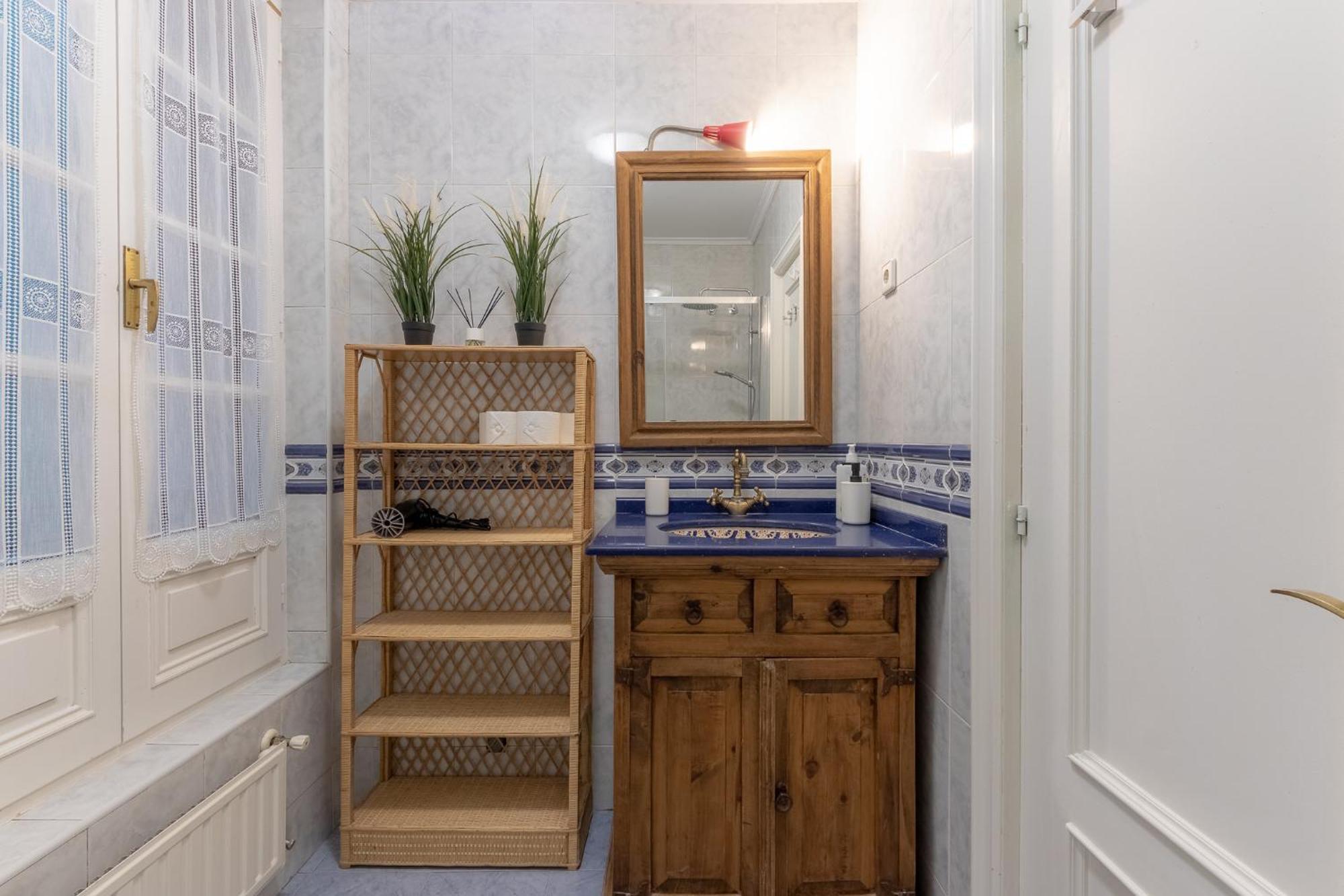 Apartamento Centrico Casco Viejo Bilbao Ngoại thất bức ảnh